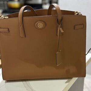 Brand New Tory Burch Elegant Robinson Pebbled leather Satchel NOT FOR SALE!!!!